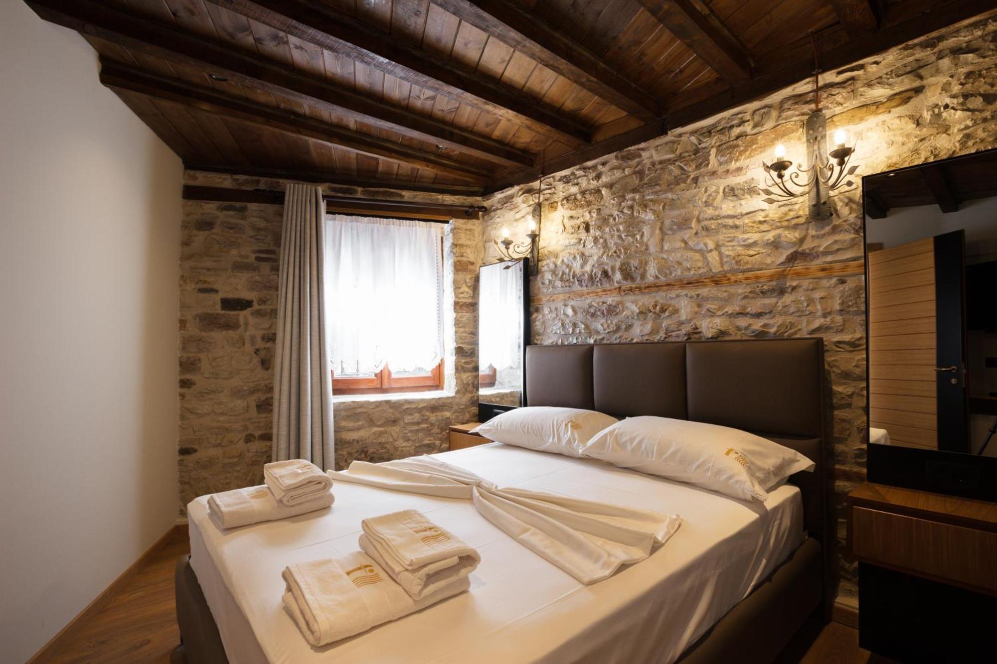 Furra Hotel Gjirokastër Eksteriør bilde