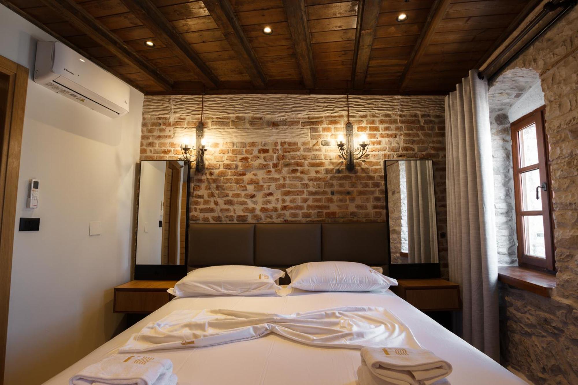 Furra Hotel Gjirokastër Eksteriør bilde