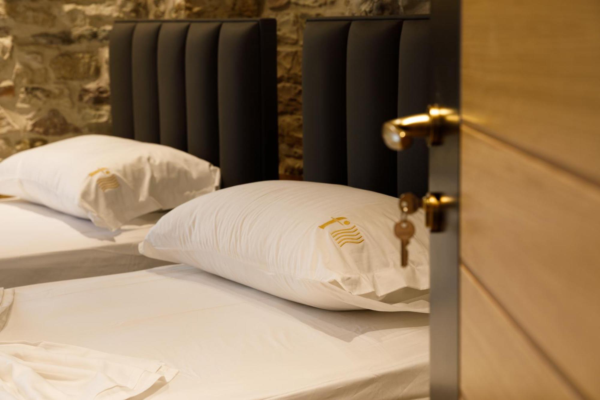 Furra Hotel Gjirokastër Eksteriør bilde