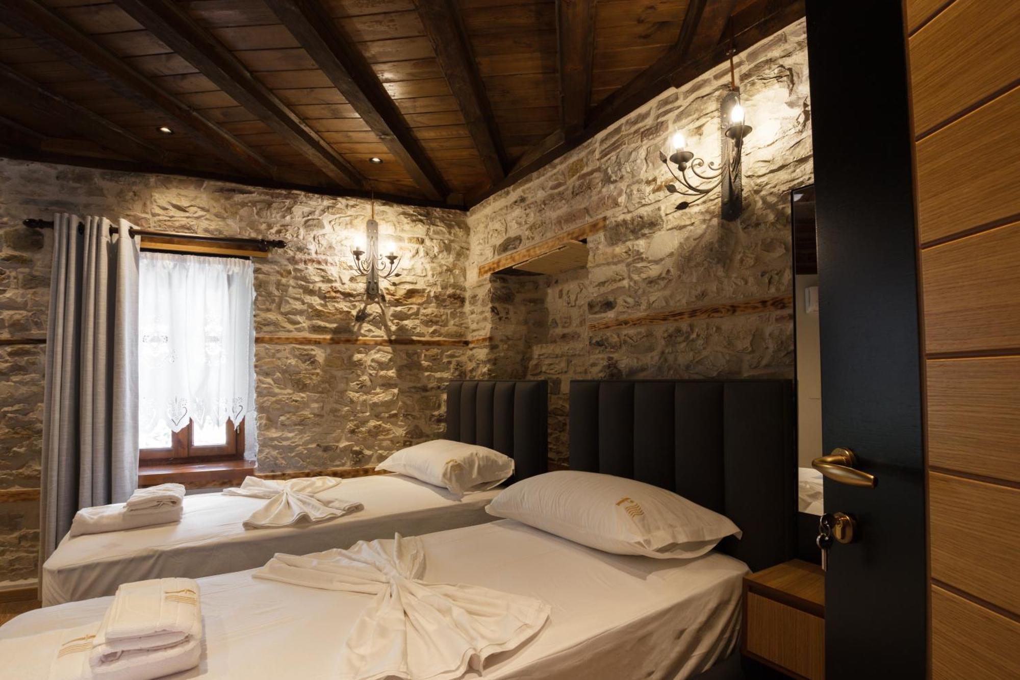 Furra Hotel Gjirokastër Eksteriør bilde